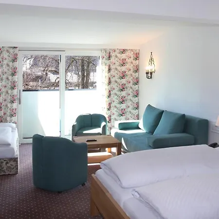 Hotel Lukashansl Hundsdorf (Bruck an der Grossglocknerstrasse)