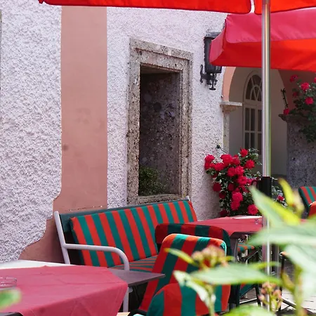 Otel Lukashansl