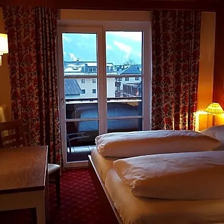 Lukashansl Hotel 3*