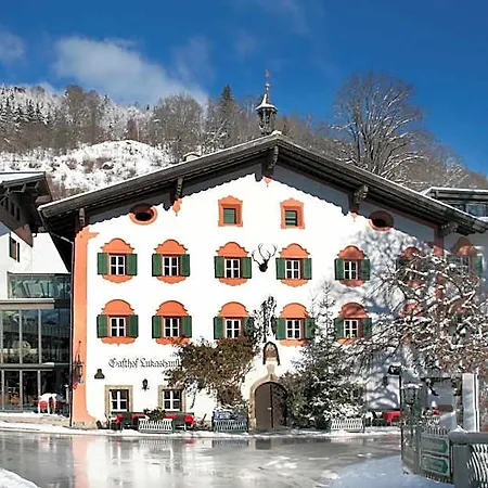 Lukashansl Hotell 3*
