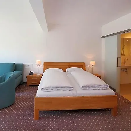 Lukashansl Hotell Hundsdorf (Bruck an der Grossglocknerstrasse)