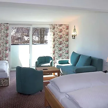 Hotell Lukashansl Hundsdorf (Bruck an der Grossglocknerstrasse)