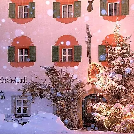 Hotell Lukashansl 3*