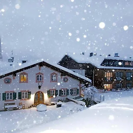 Hotell Lukashansl Hundsdorf (Bruck an der Grossglocknerstrasse)