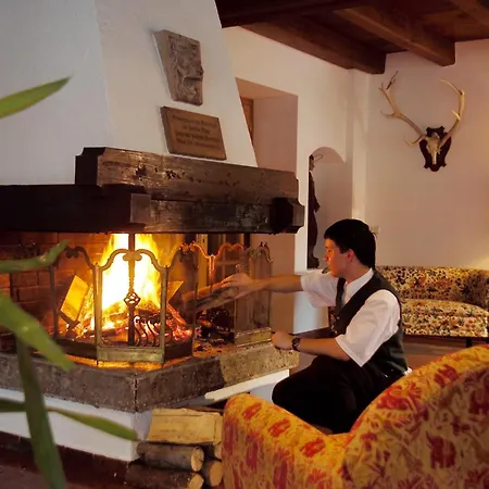Otel Lukashansl 3*