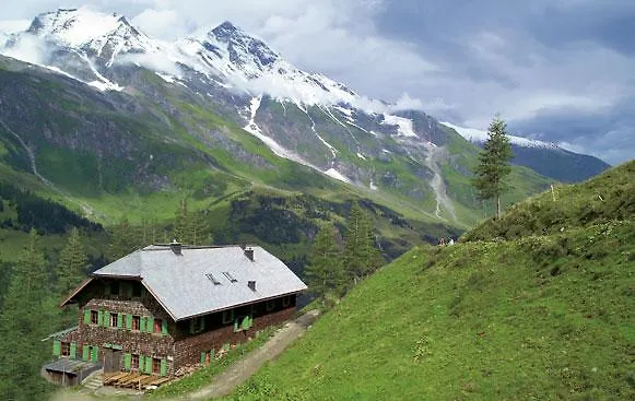 Lukashansl Hundsdorf (Bruck an der Grossglocknerstrasse)